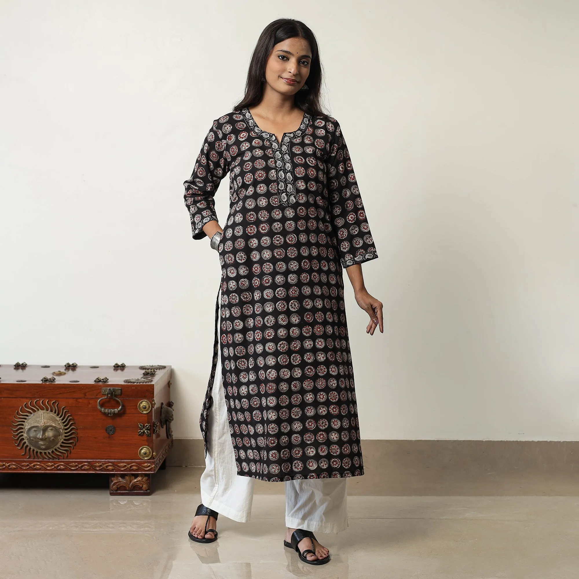 Black - Jahota Block Printed Cotton Straight Kurta 15