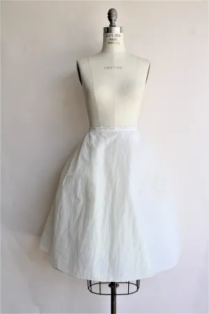 Vintage 1950s 1960s White Tulle and Nylon Crinoline